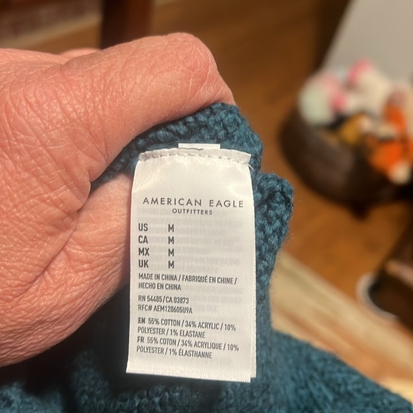 American eagle 🦅 outfitters ladies sweater size medium - Picture 10 of 10